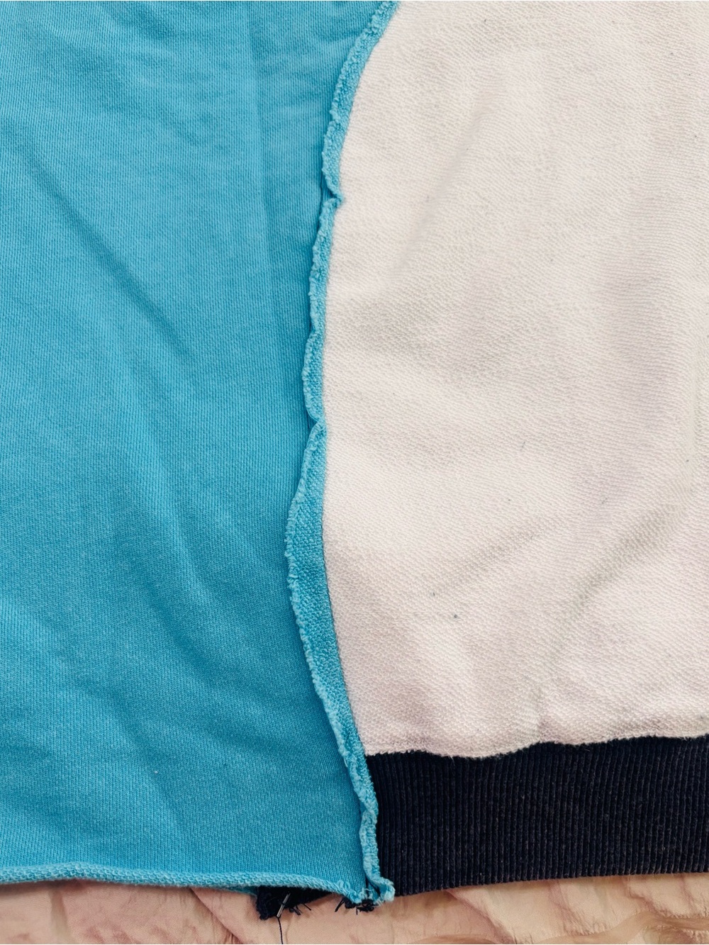 NWT Blue Velvet Oversized Color Block Sweatshirt Navy Turquoise White S - Picture 6 of 7